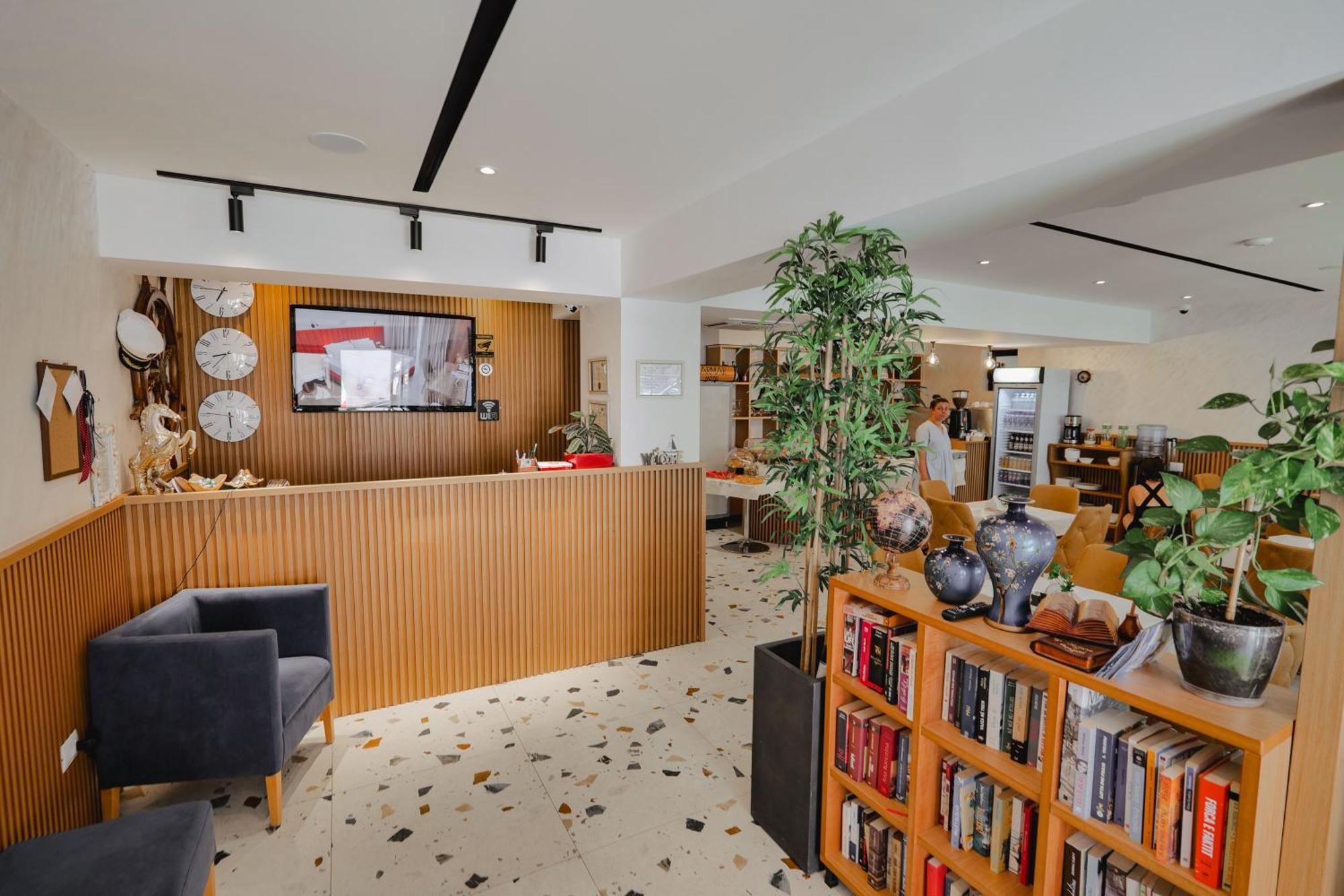 Armar Hotel 4*